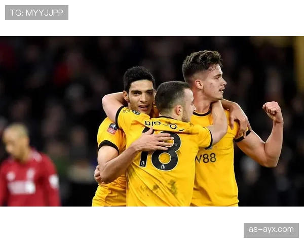 德甲“零五军团”重聚，昔日英雄状态回暖再燃激情