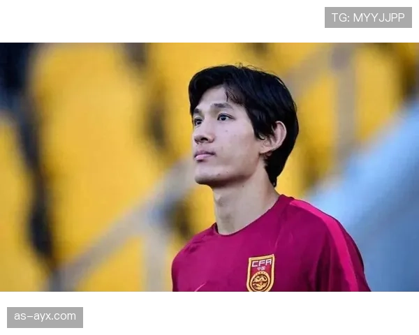 王燊超车内听歌列表被扒，居然全是老摇滚？这居然一点都不像赛场上的硬汉！